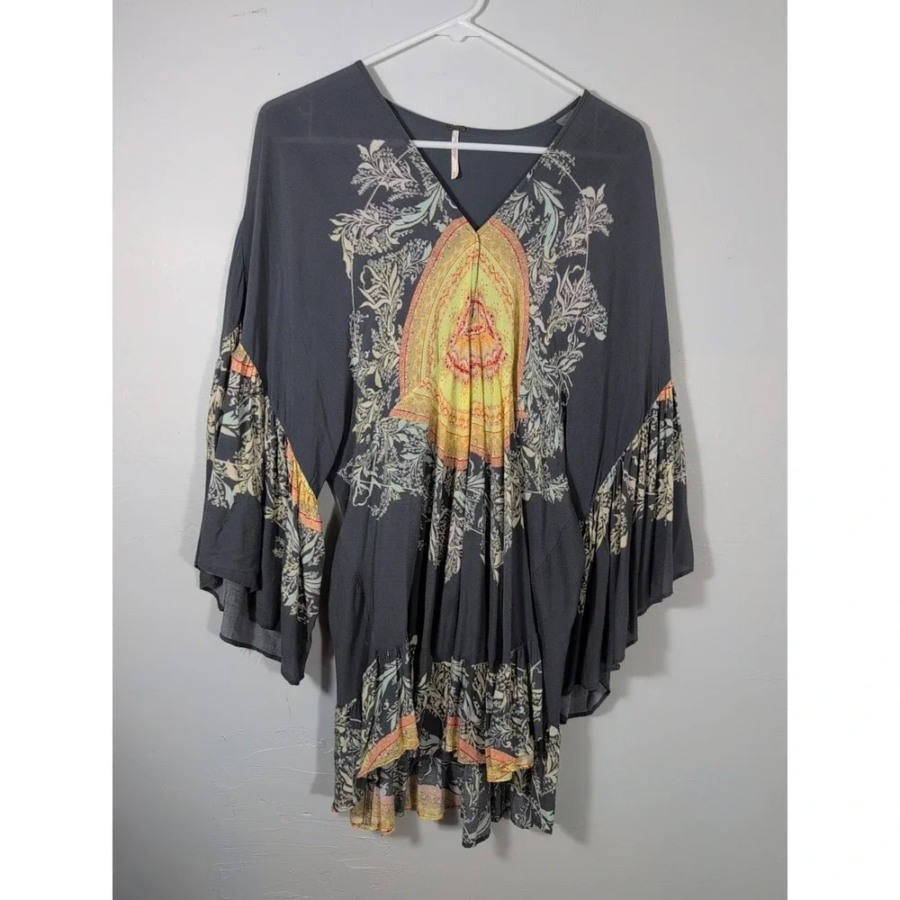 Free People Women's‎ Shirt Extra Small Tunic Top Boho Casual Bell Sleeve